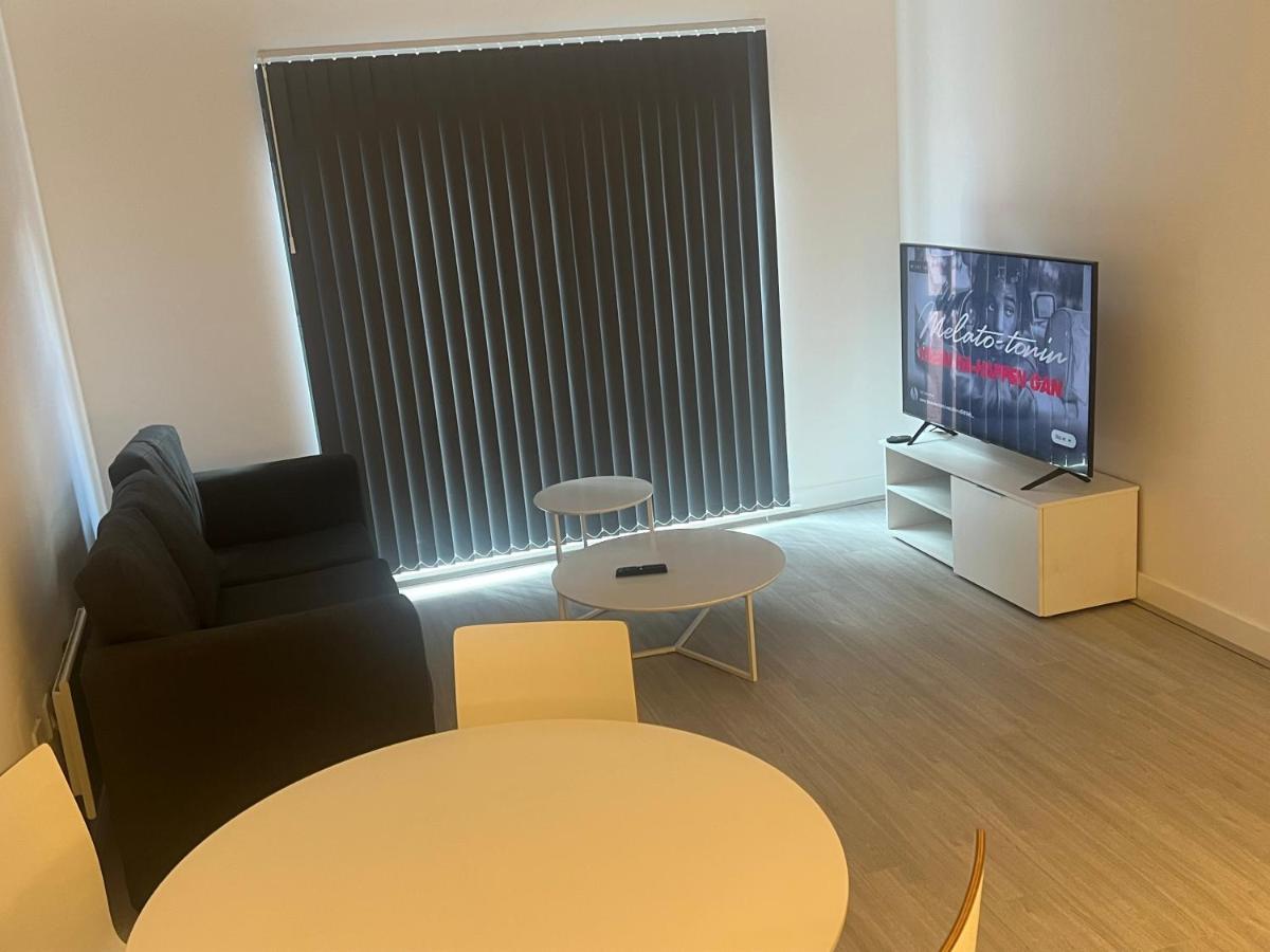 Luxe City Centre Apartment เบอร์มิงแฮม ภายนอก รูปภาพ